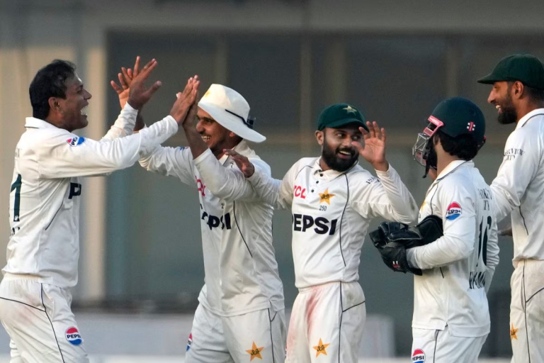 England Cricket Team vs Pakistan National Cricket Team